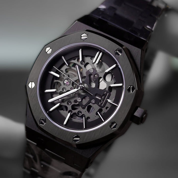 Skeleton Oak Black - Chrono Canada