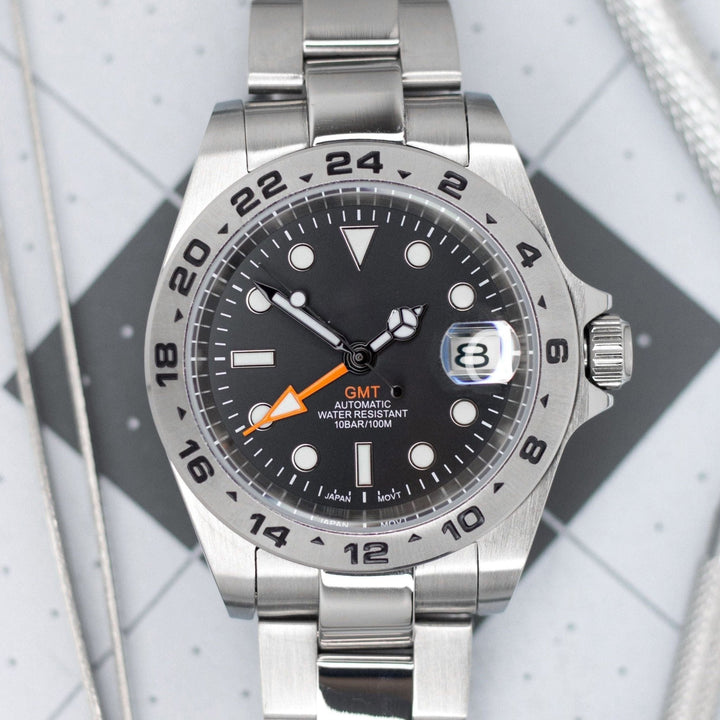 Smooth Dark Polar GMT - Chrono Canada