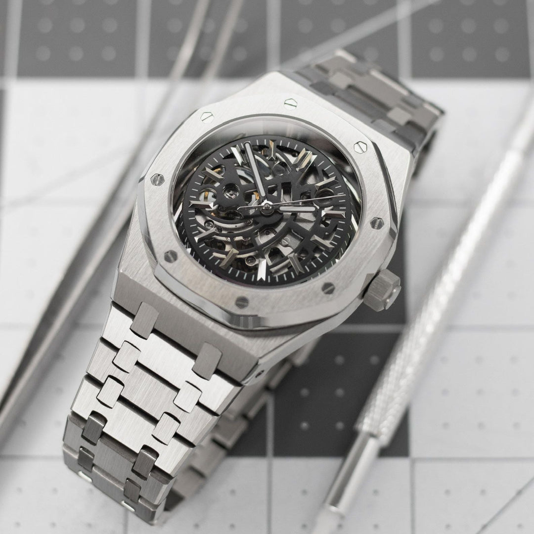 SS Oak Skeleton - Chrono Canada