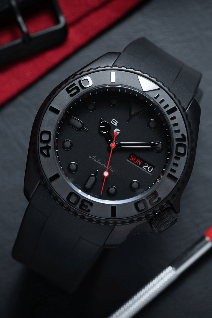 Stealth Blood Dagger - Chrono Canada