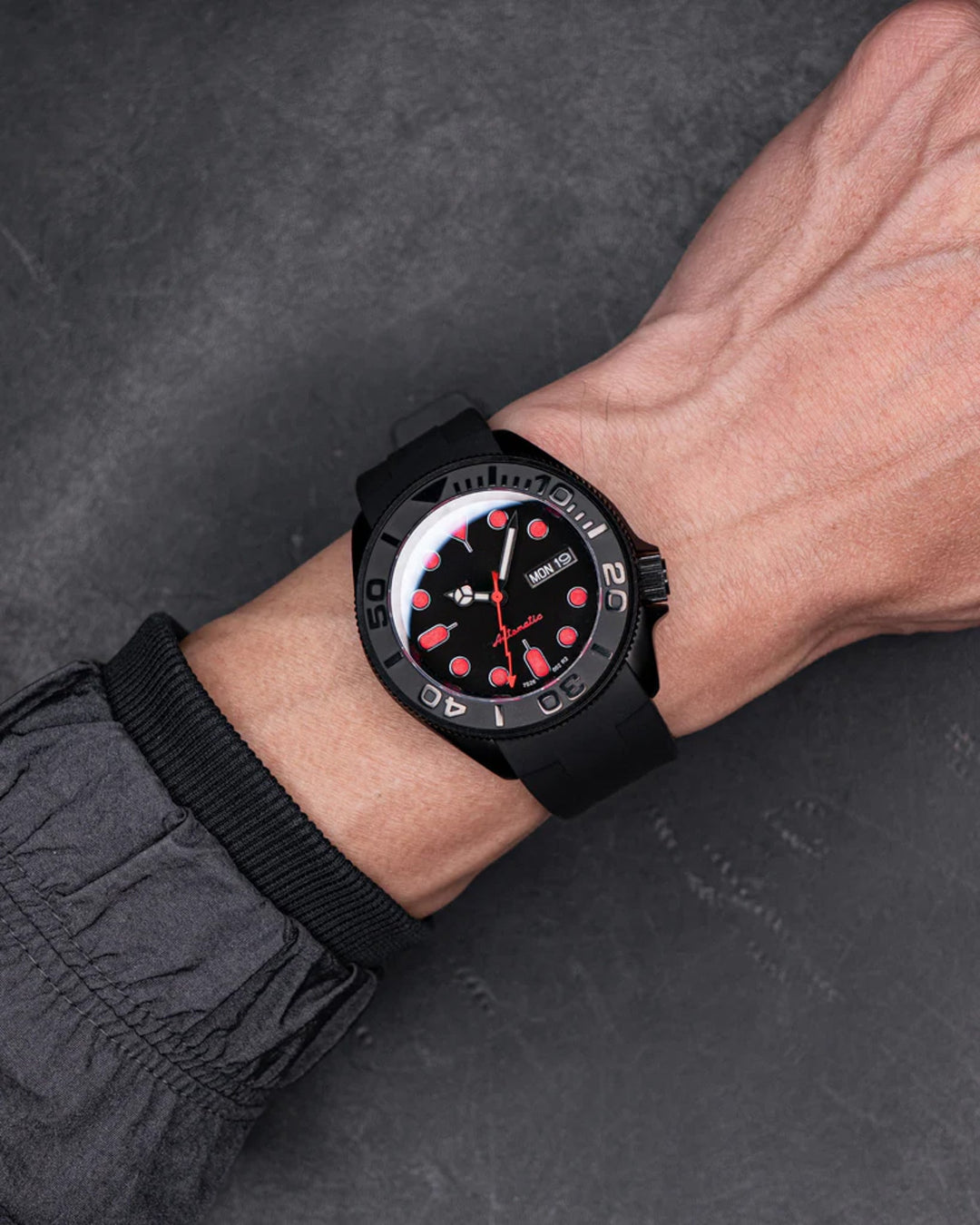 Stealth Blood Moon - Chrono Canada