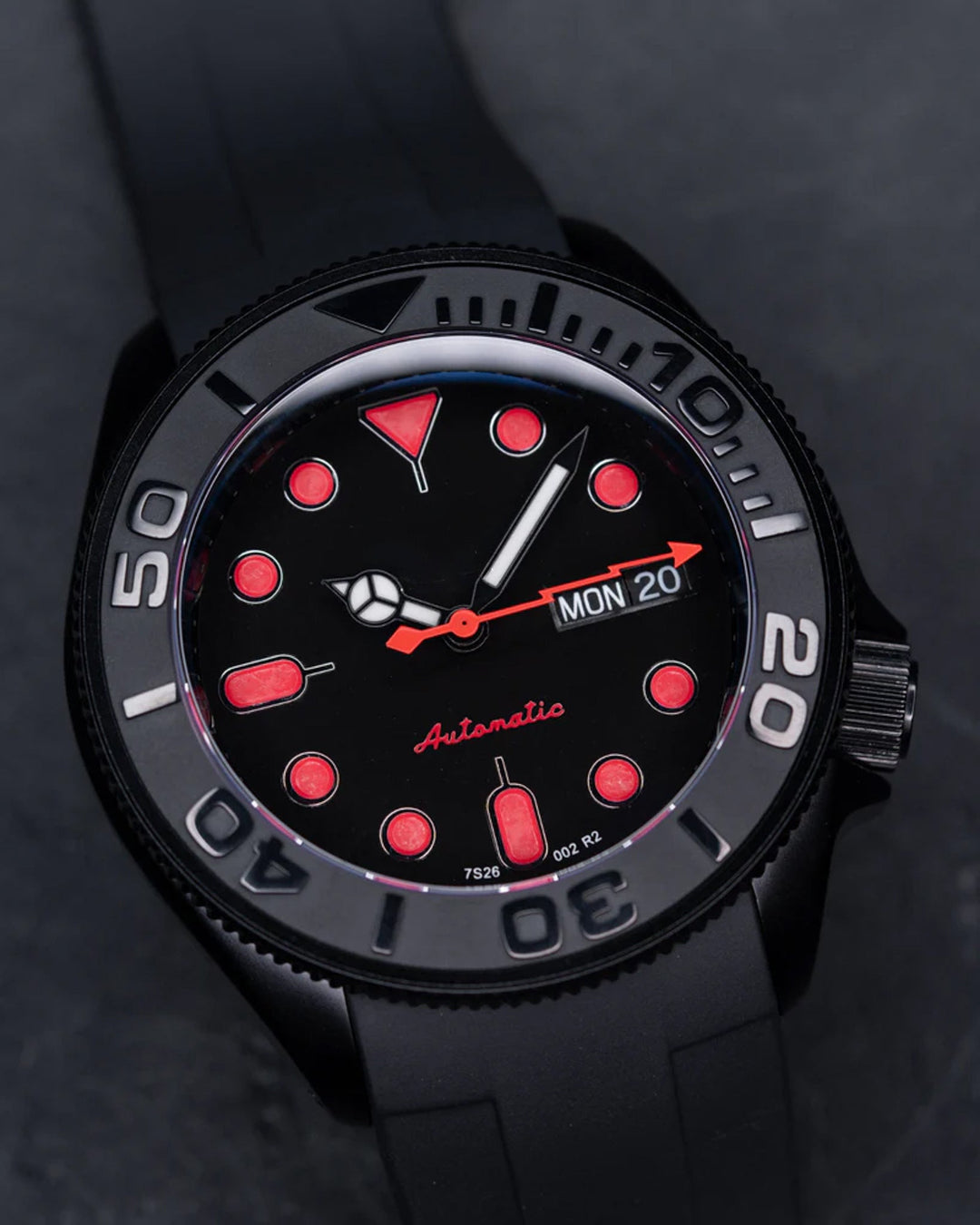 Stealth Blood Moon - Chrono Canada