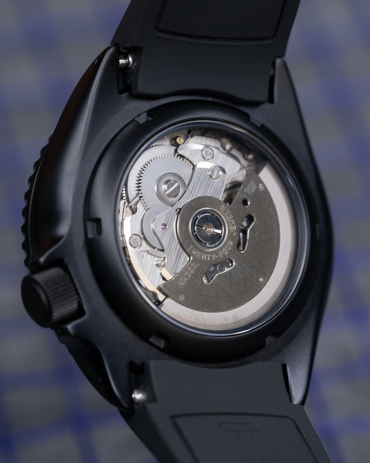 Stealth Frost Carbon - Chrono Canada