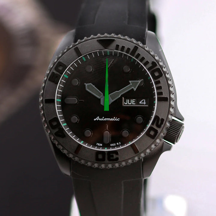 Stealth Green Dagger - Chrono Canada