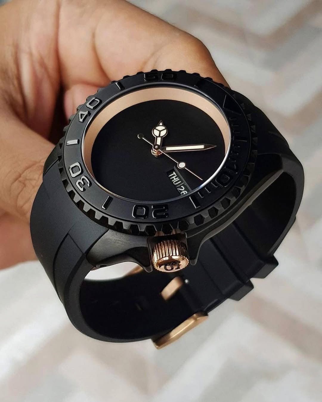 Stealth Midnight (Rose) - Chrono Canada