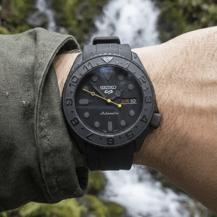 Stealth Yellow Strike - Chrono Canada