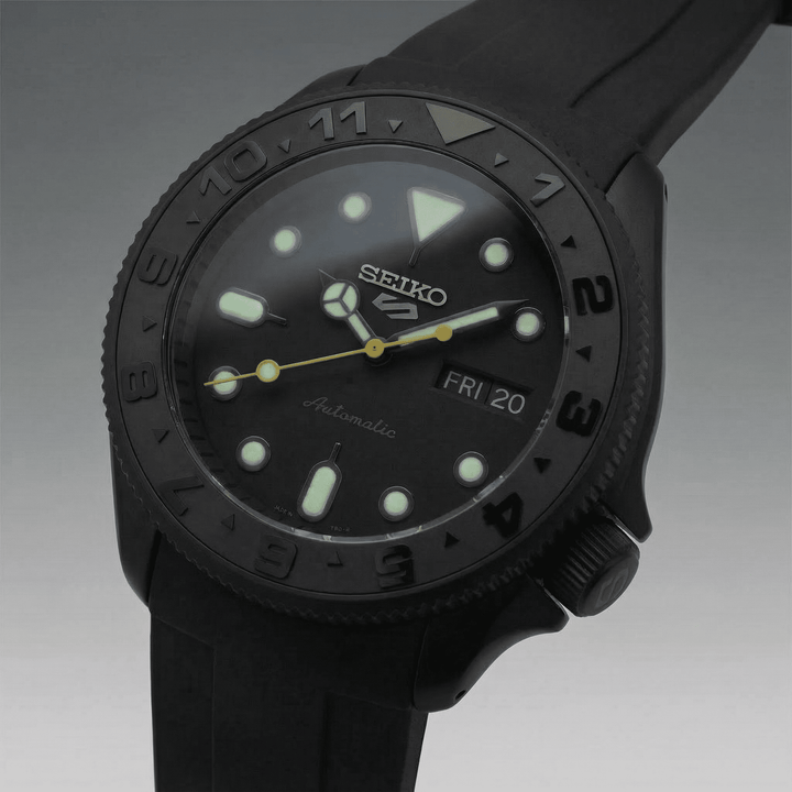 Stealth Yellow Strike - Chrono Canada