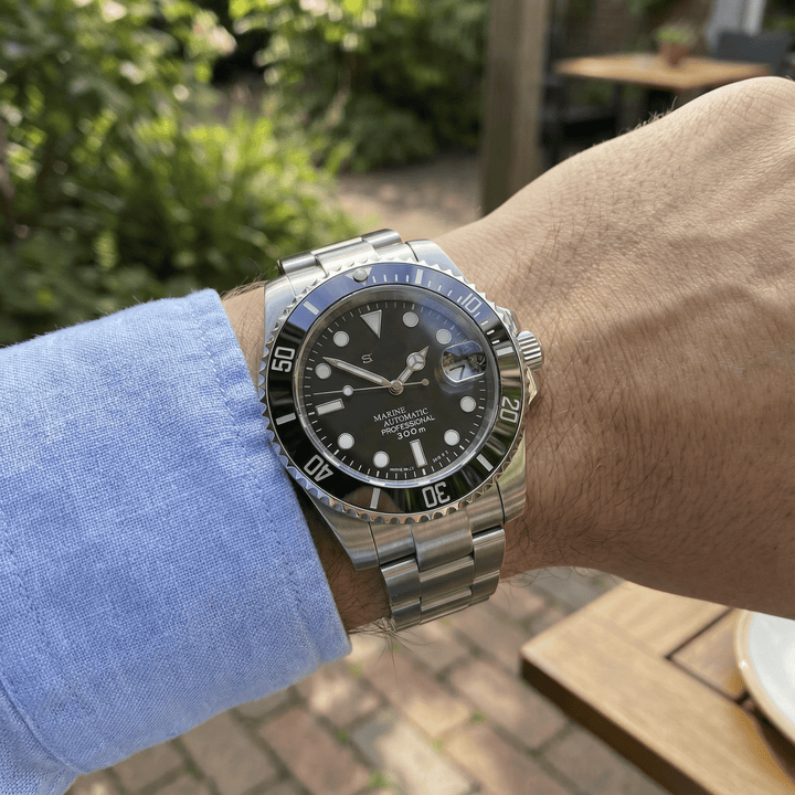 Tuxedo Sub - Chrono Canada