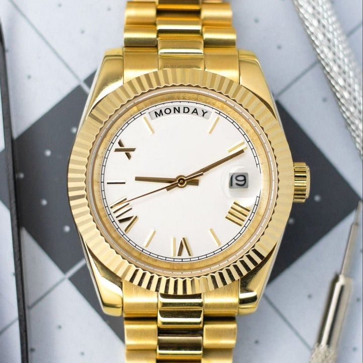 White DayD - Chrono Canada