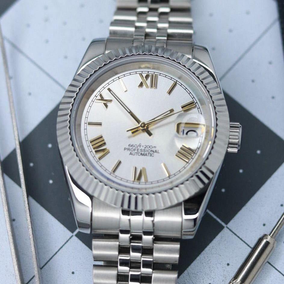 White Roman DJ - Chrono Canada