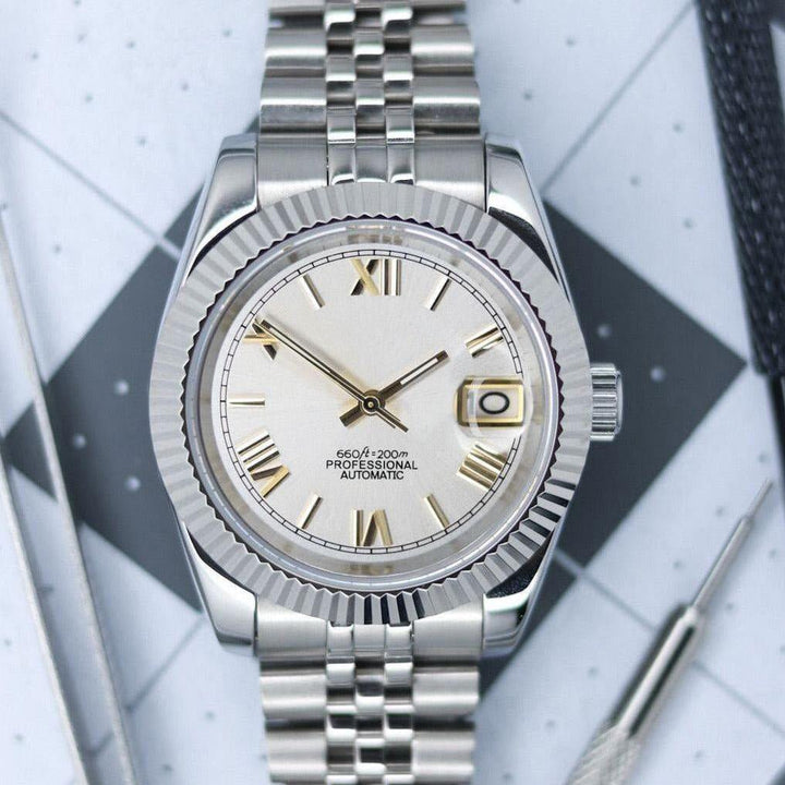 White Roman DJ - Chrono Canada