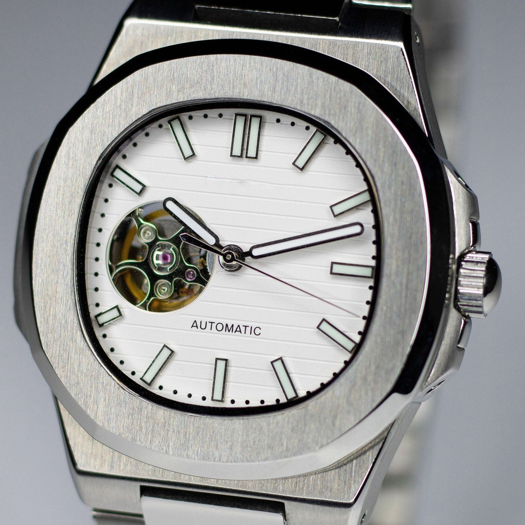 White Skeleton Naut - Chrono Canada