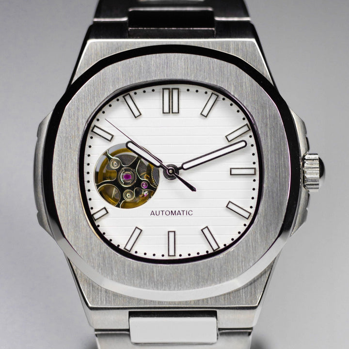 White Skeleton Naut - Chrono Canada