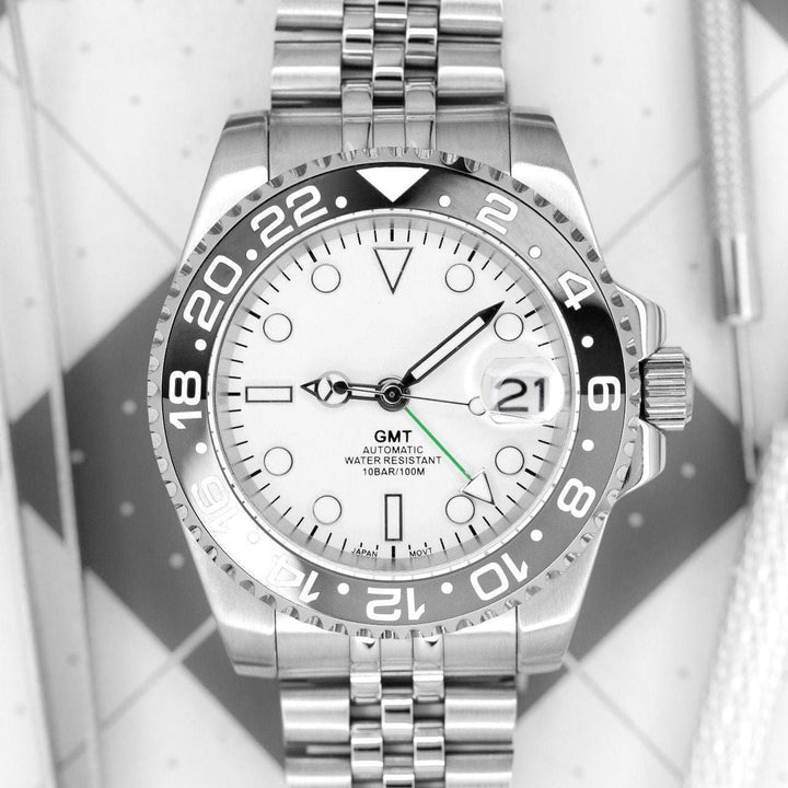 White Wayne GMT - Chrono Canada