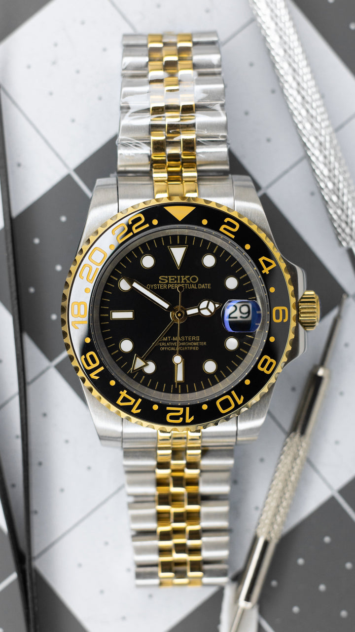 Two-Tone GMT